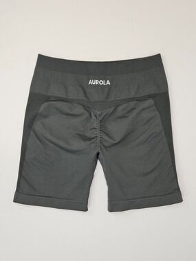 AUROLA Intensify Workout Shorts Grey Seamless Scrunch Butt Biker Size S